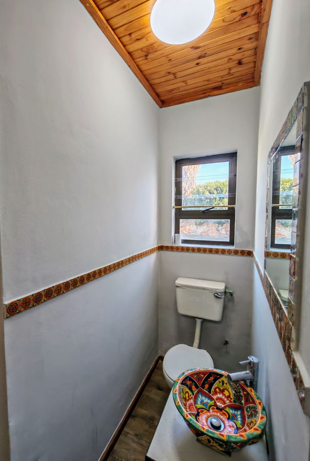 4 Bedroom Property for Sale in De Kelders Western Cape